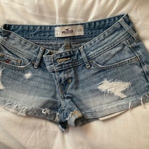 Low rise Hollister Size 24